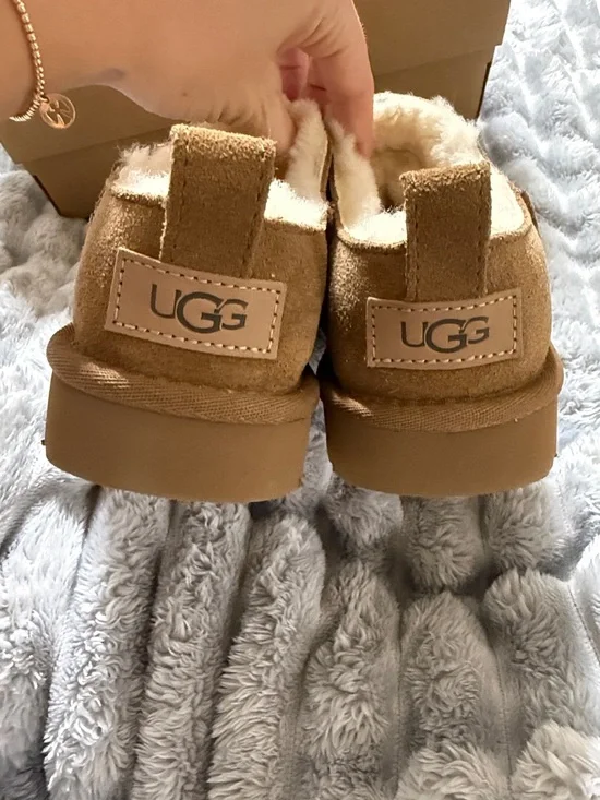 Ugg ultra minis - Picture 3 of 4
